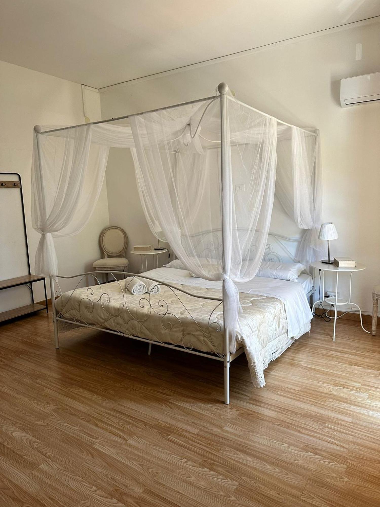 Doctor House Standard, Suites & Luxury Rooms Enna Exterior foto
